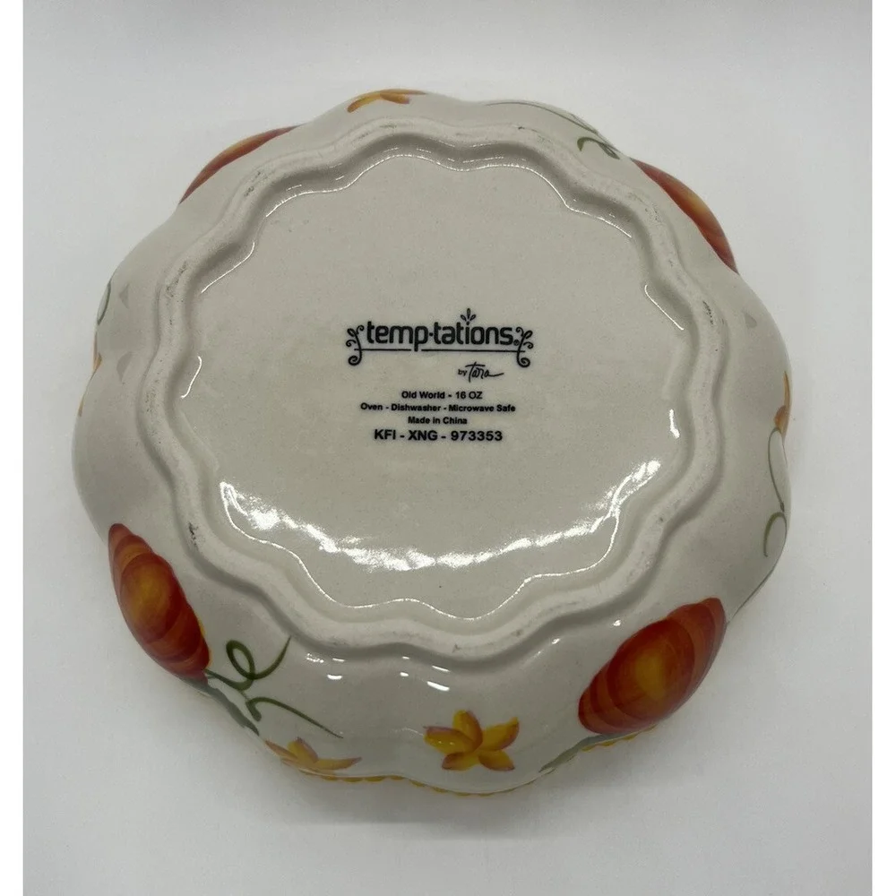 Temptations Old World Fall Harvest‎ Pumpkin Patch 2 Bakeware Covered Dishes 16oz